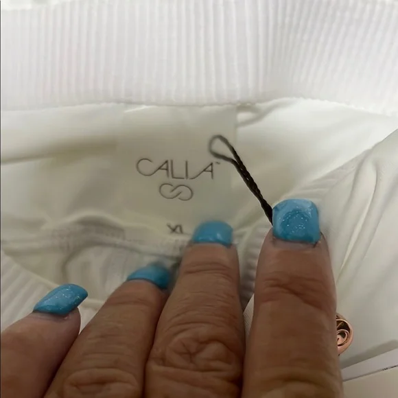 CALIA by Carrie Underwood white workout dress - Picture 4 of 11